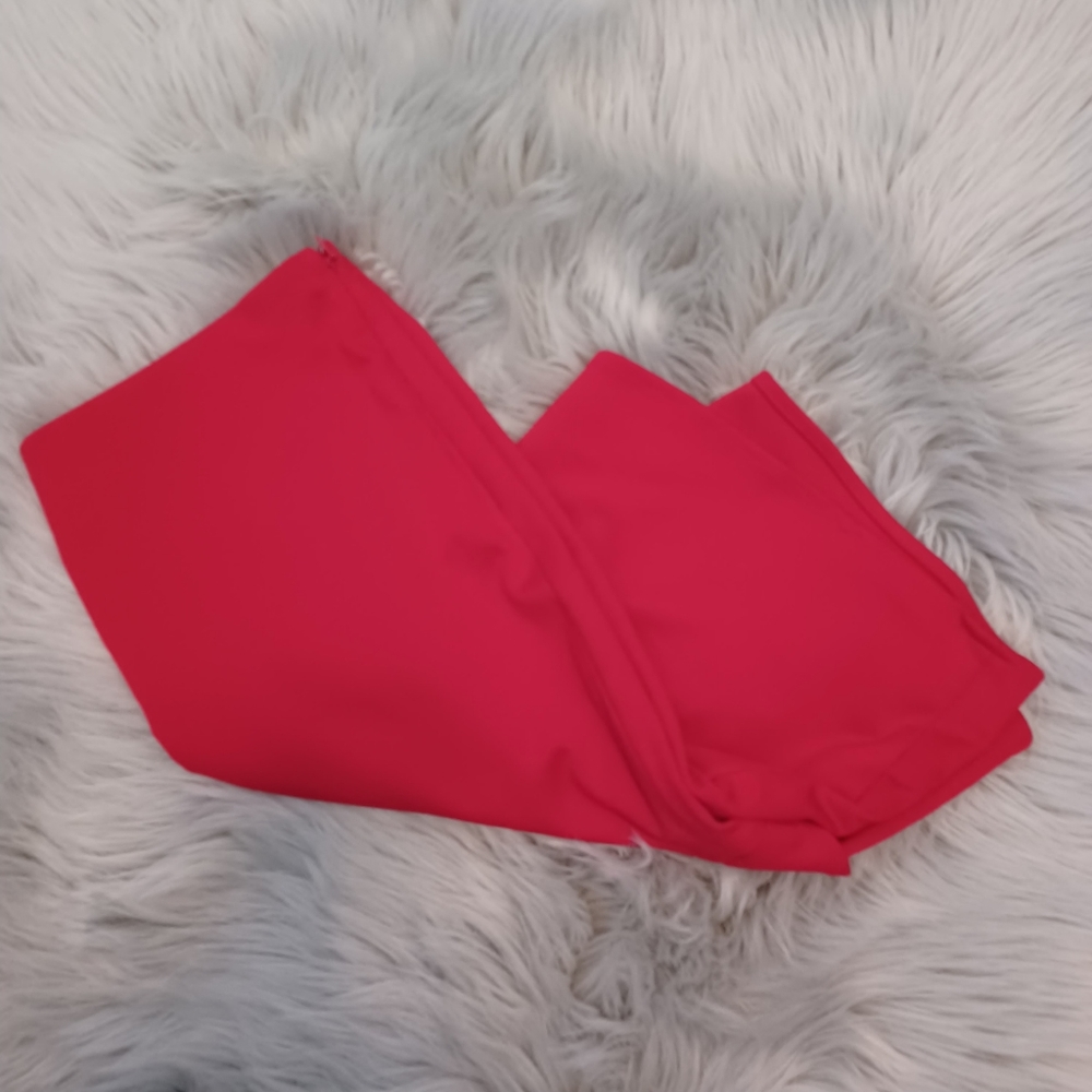 The Limited Vintage Red Ruffle Pencil Skirt Size 8 - Picture 3 of 5